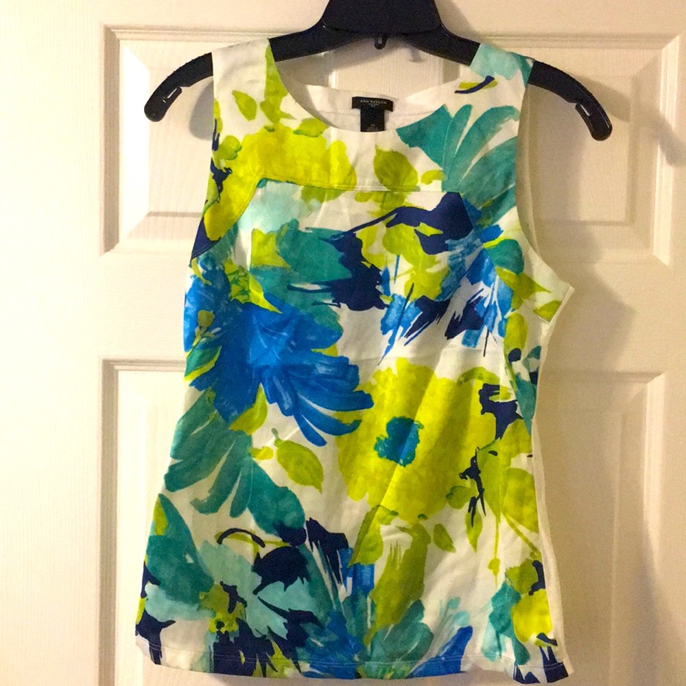 Ann Taylor sleeveless top